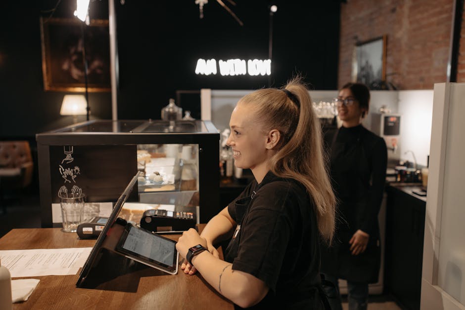 The Connection Between CRM Software and Customer Satisfaction