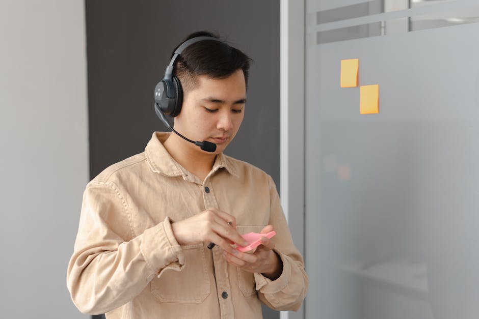 How CRM Software Can Facilitate Remote Customer Support